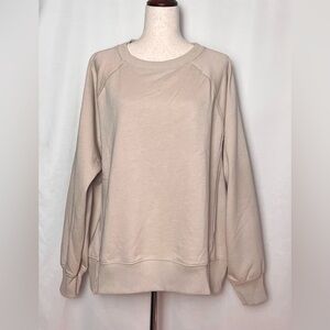 American Eagle Women’s Big Hug Crew Neck Oversized Sweatshirt Color Tan Size M